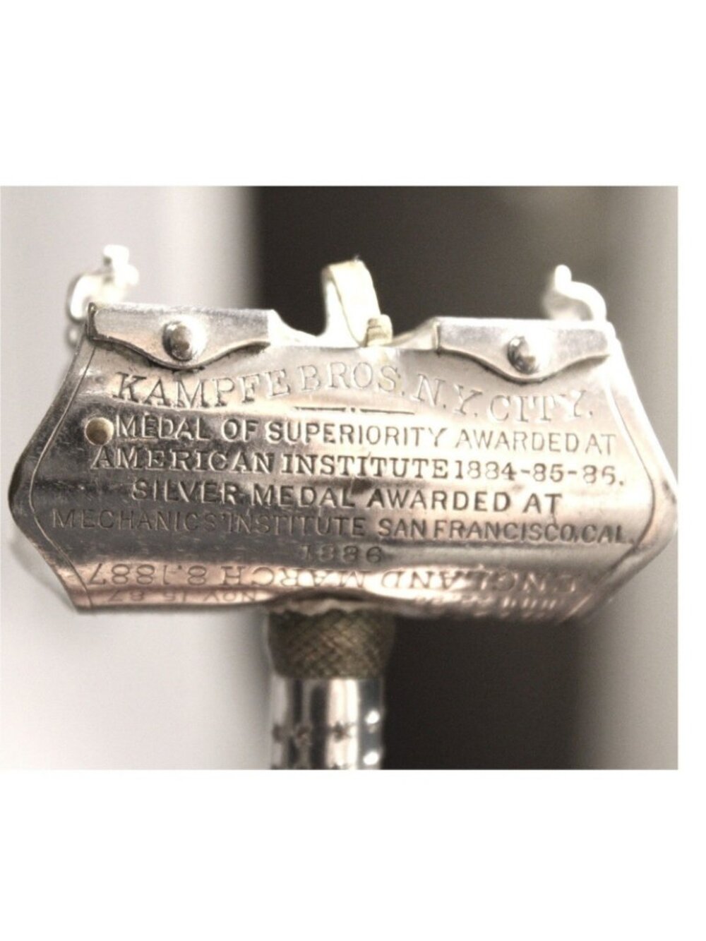 Antique 1887–1895 STAR Kampfe Bros Safety Razor Set w/ Case, Blades, Powder RARE - Picture 3 of 16